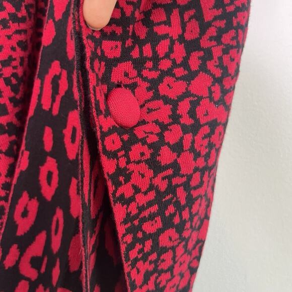 Chicos Womens S/M Animal Jacquard Black and Red Open Front cardigan Boho Resort - Picture 4 of 15
